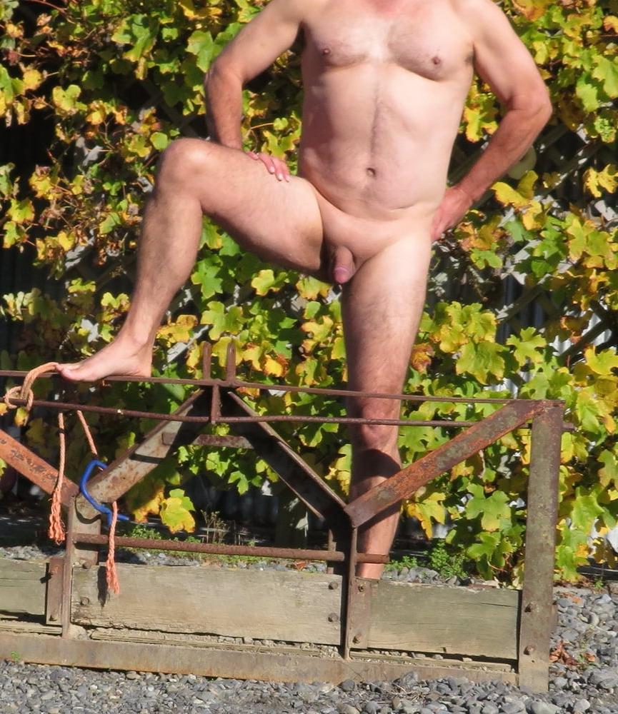 18P nude outdoors 2