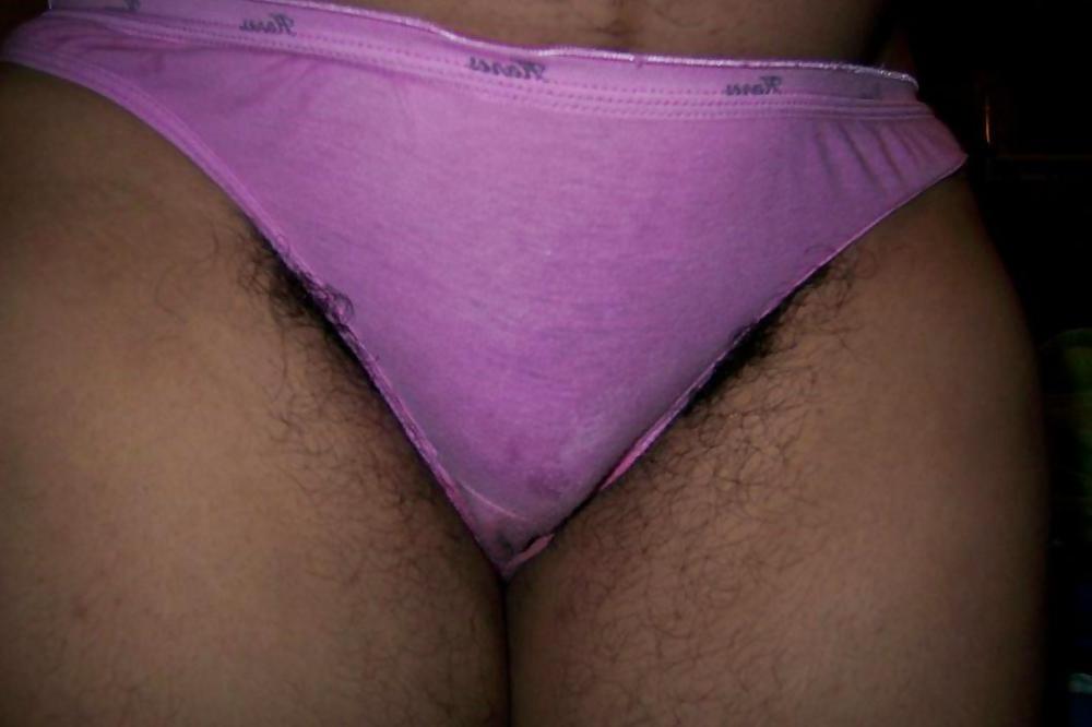 24P Hairy pussy in panties