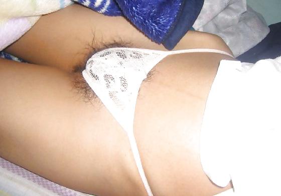 24P Hairy pussy in panties