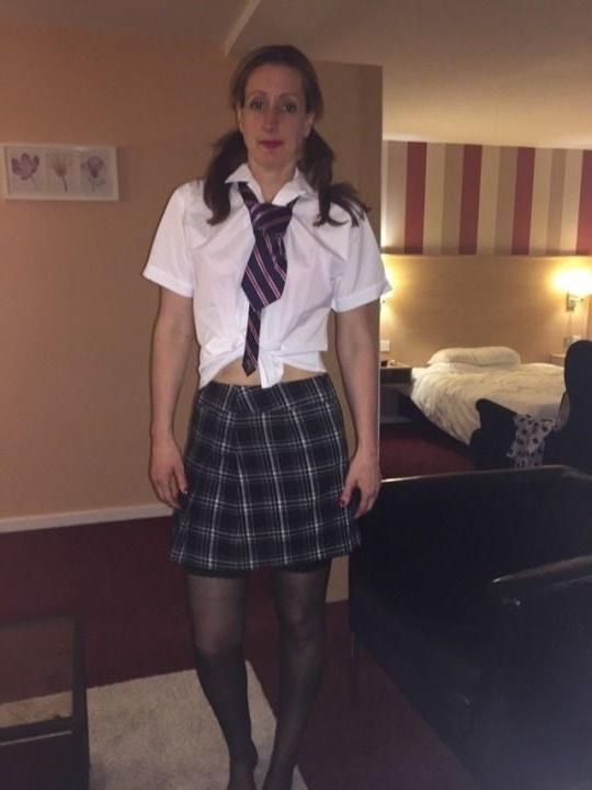 25P 18+ in school uniform