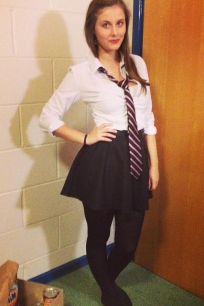 25P 18+ in school uniform