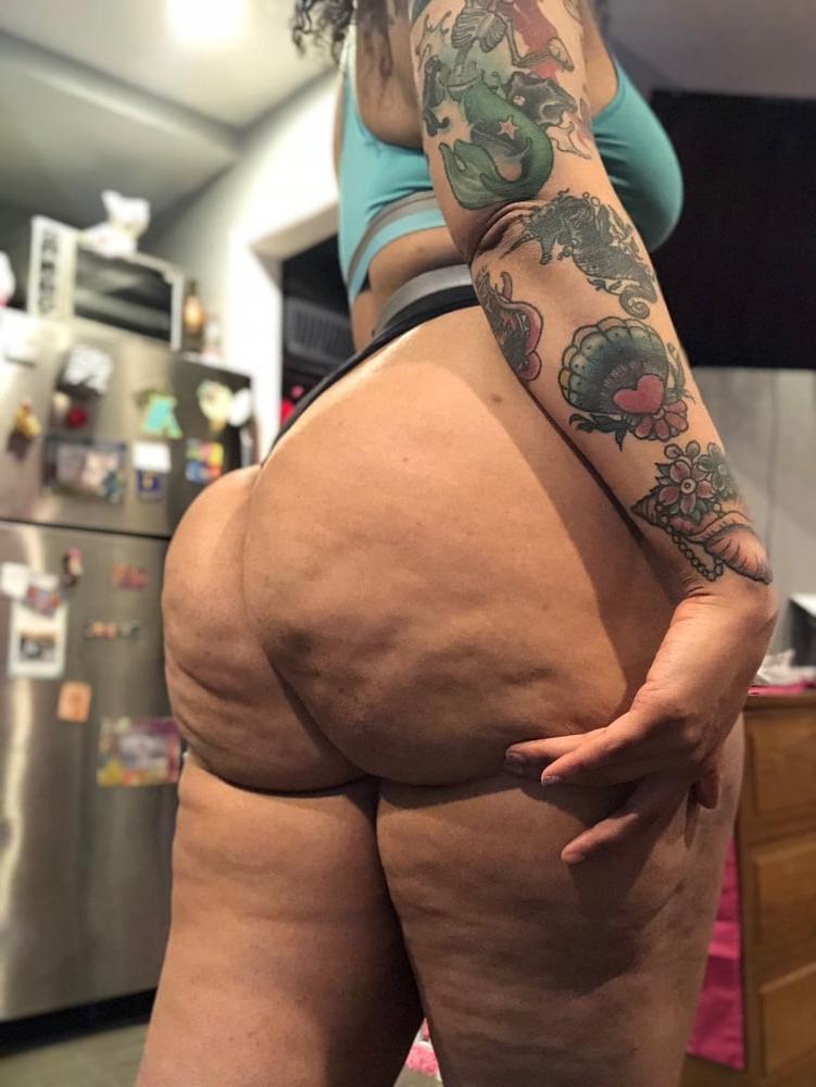25P Thick, White and Cellulite 143