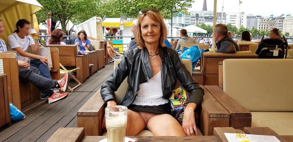 25P Sexy hot wives flashing in stores, clubs, private places 2