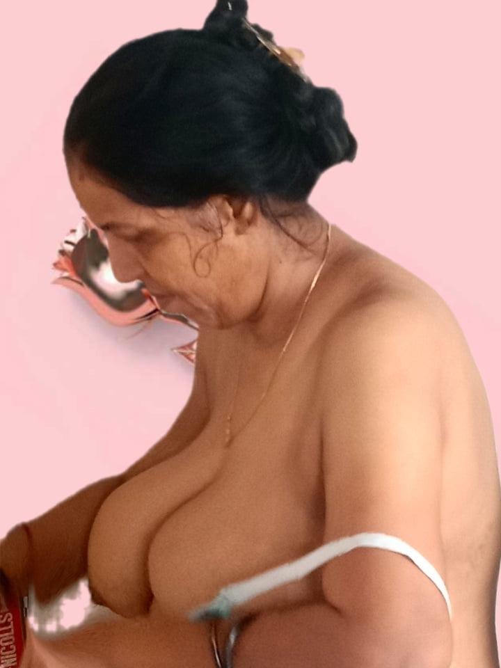 25P Dudhwali  house wife