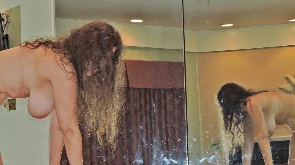25P Spectacular Saggy Tits   89