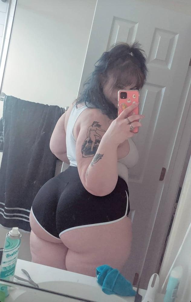 25P Thick, White and Cellulite 142