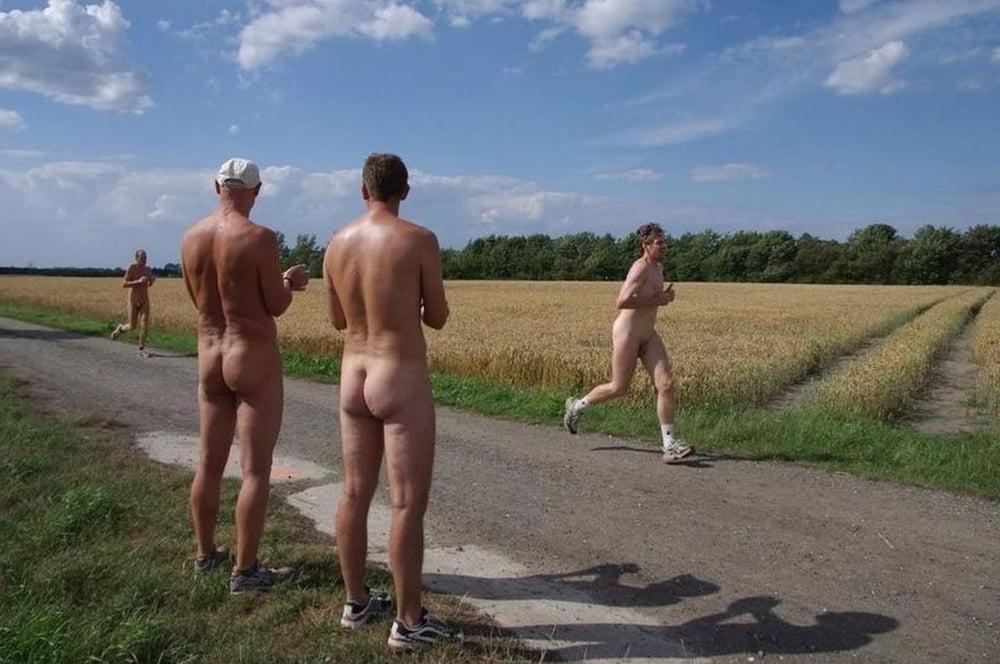 25P 0775 Very old nude beach photo.