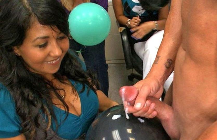 25P Pics I Like 2236 - Watching Him Wank It