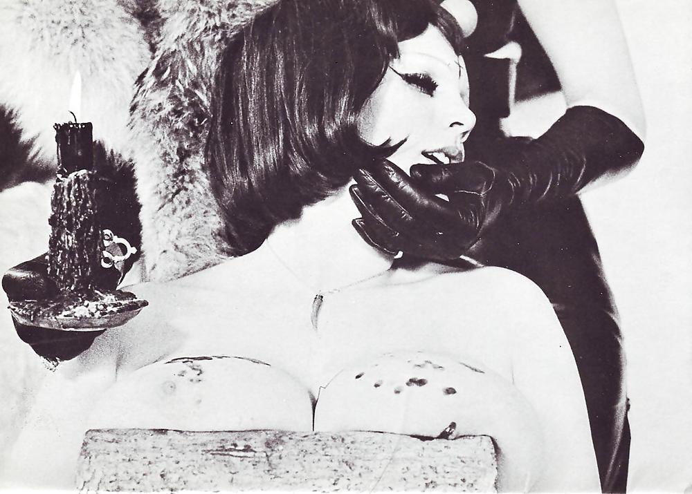 25P Vintage Bizzare Big tits Bdsm