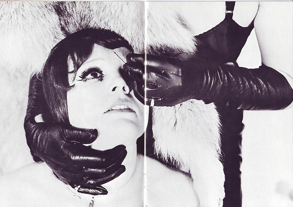 25P Vintage Bizzare Big tits Bdsm