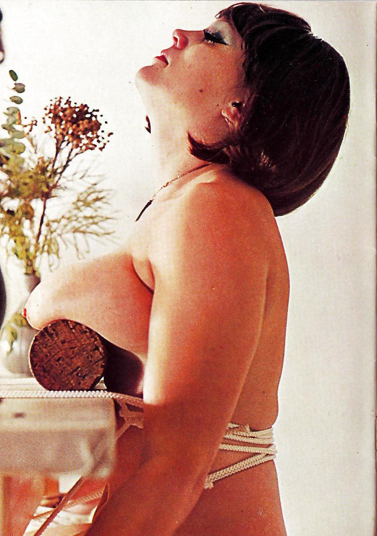 25P Vintage Bizzare Big tits Bdsm