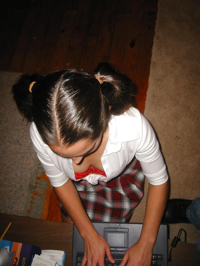 25P LATINA POSING IN SCHOOLDRESS