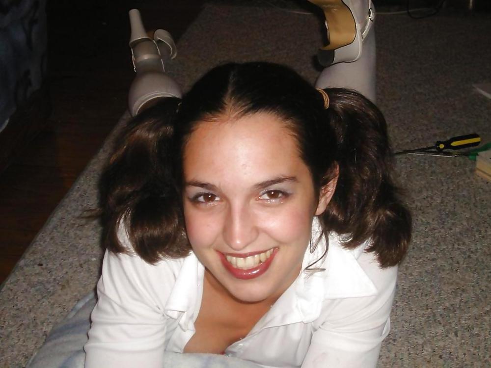 25P LATINA POSING IN SCHOOLDRESS