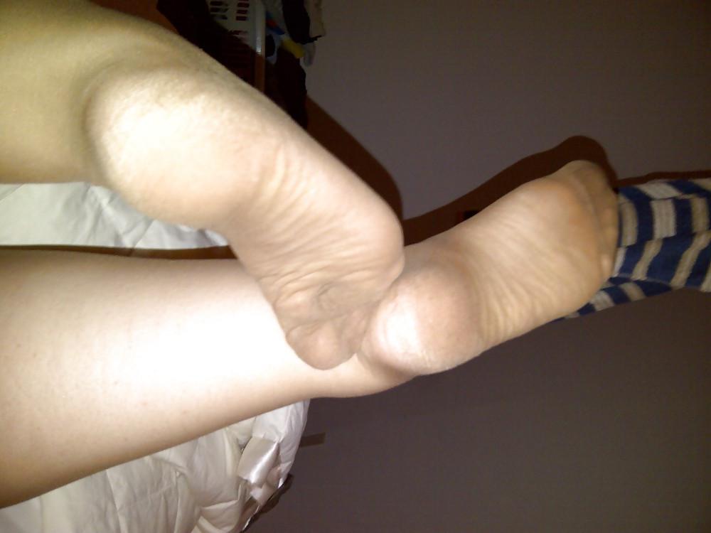 19P My wife in pantyhose.