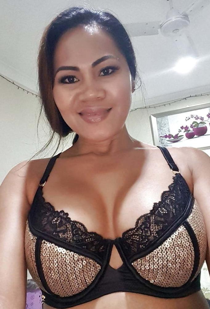 22P Asian Milf