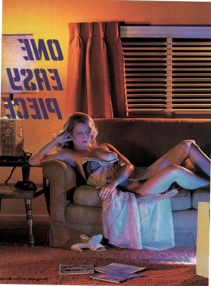 25P Hustler Magazine (December 1981): Only Nude Pics