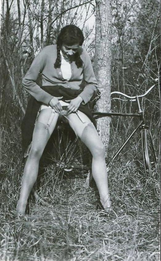25P Black and White 4