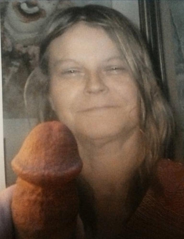 25P gabriele gehres.  more nude pics.