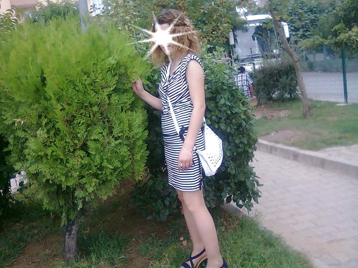16P Turkish hatun devam liseli facebookdan sexi resimler