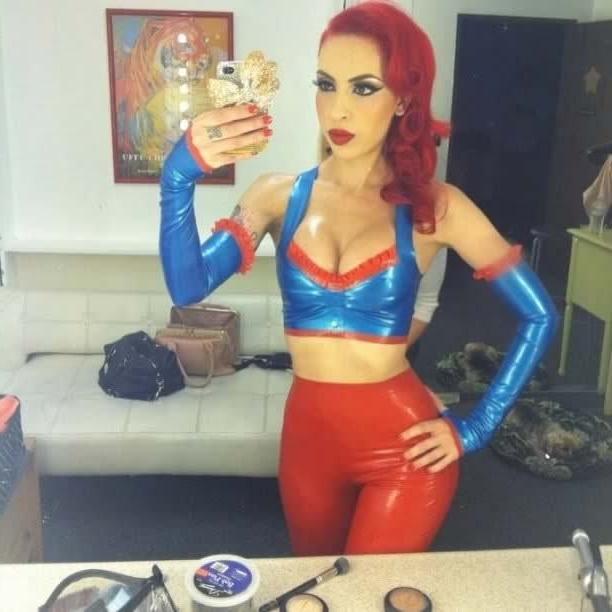 25P Latex amateur and selfie 108