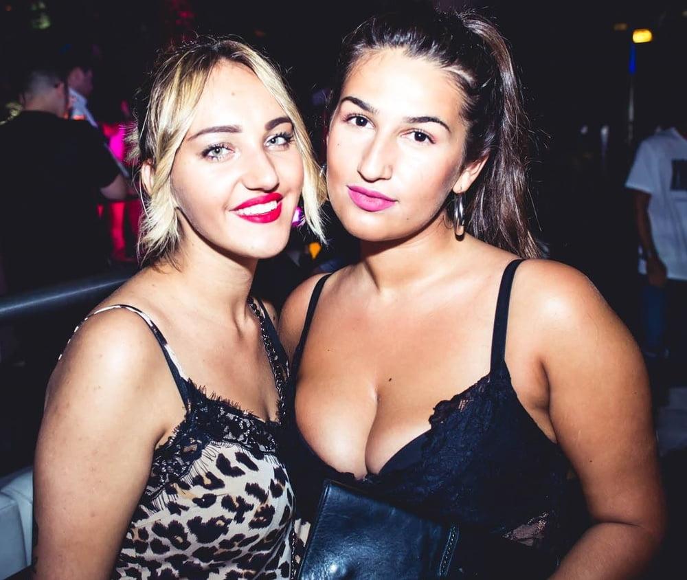 20P Girls partying in club - Paris #93