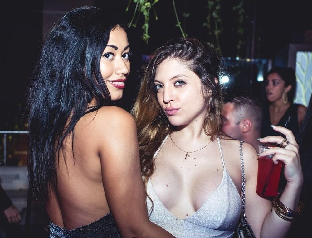 20P Girls partying in club - Paris #93