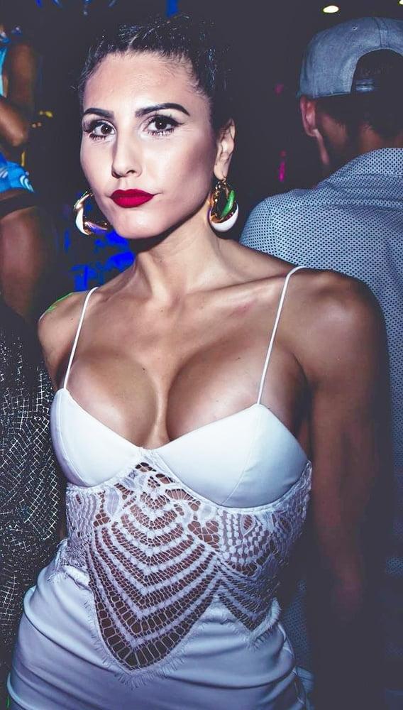 20P Girls partying in club - Paris #93