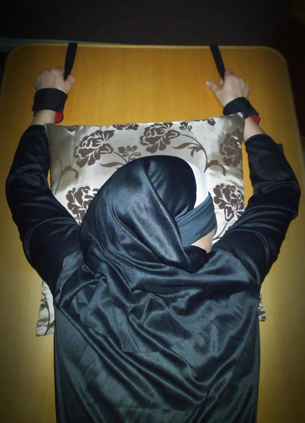 12P Horny nun 1...geile Nonne 1