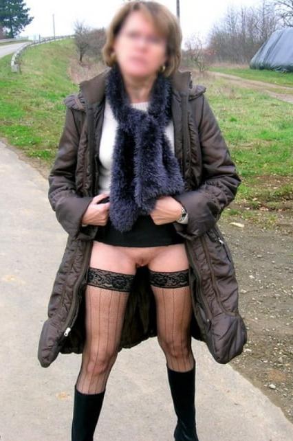20P exhibition outdoor nudist 73