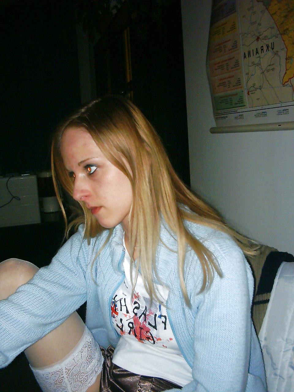 14P Cute blonde teen pussy