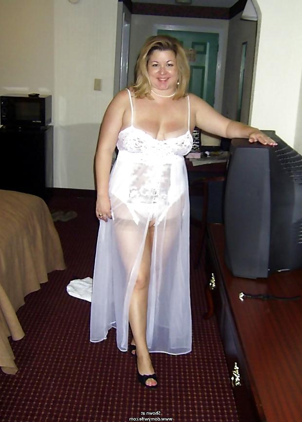 15P Dana in Wedding White
