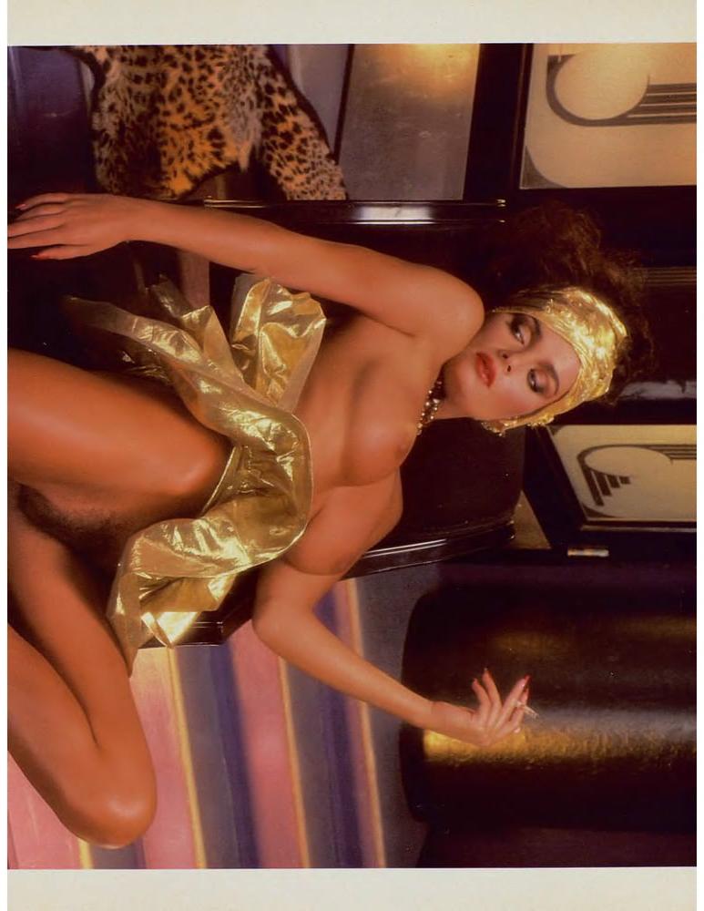 25P Playboy Magazine (July '86) - Nude Photos Only