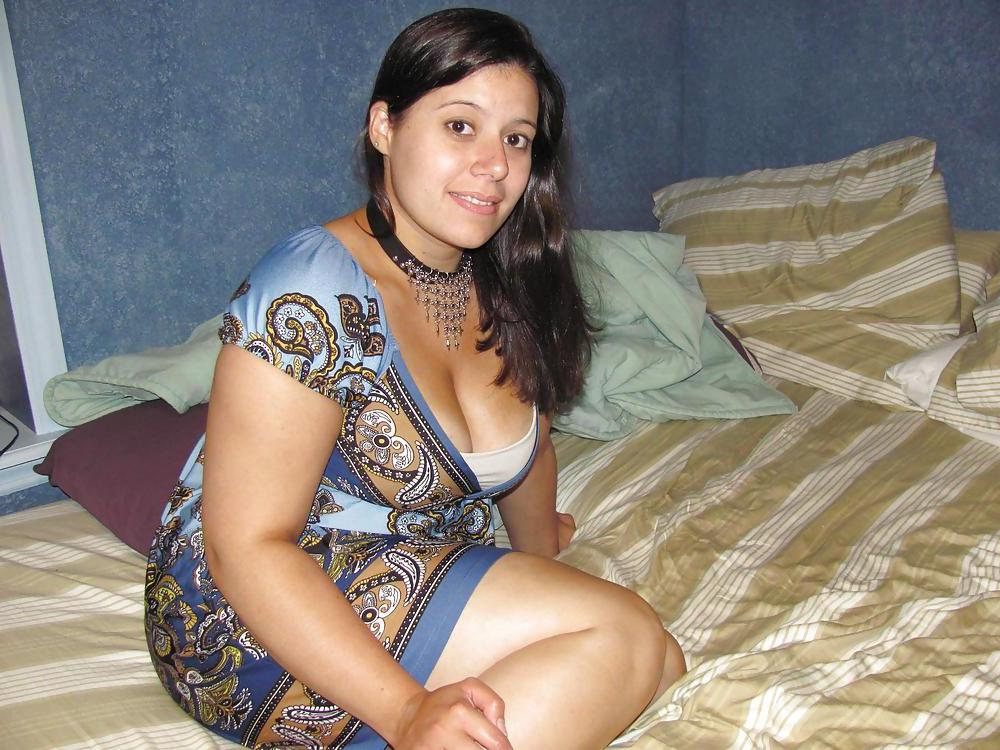 25P LATINA GIRL WITH BEAUTIFUL TITS