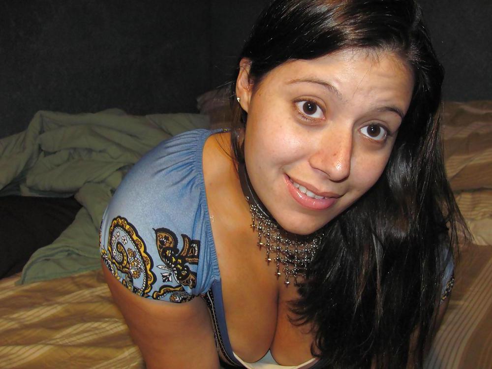 25P LATINA GIRL WITH BEAUTIFUL TITS