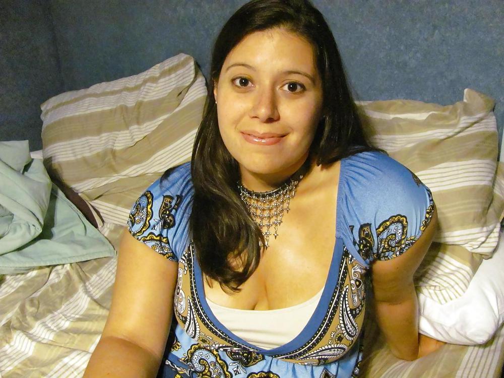 25P LATINA GIRL WITH BEAUTIFUL TITS