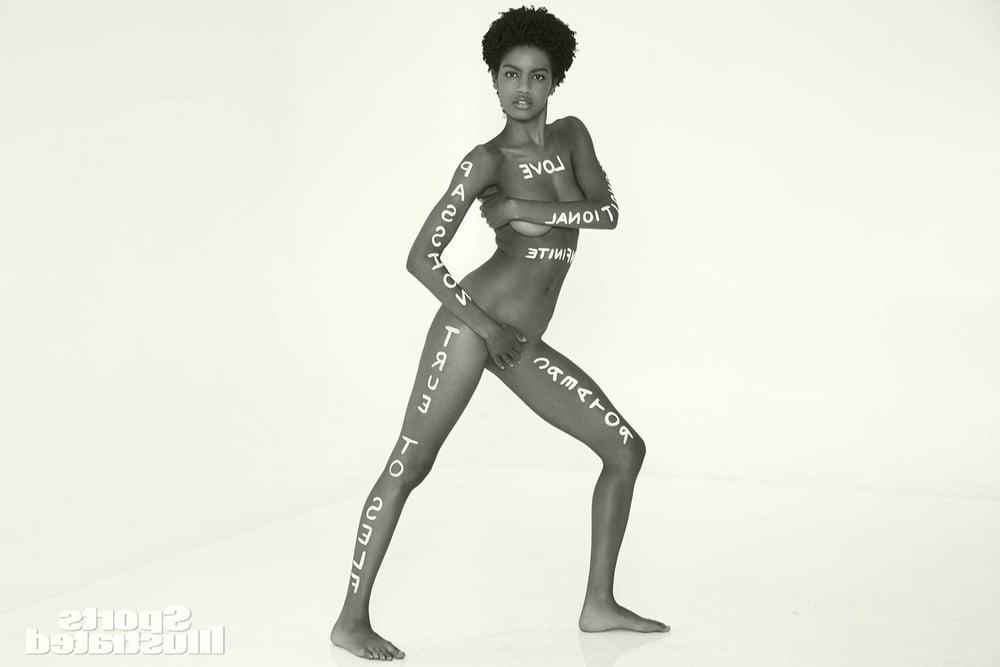 21P Ebonee Davis posing nude feb 2018
