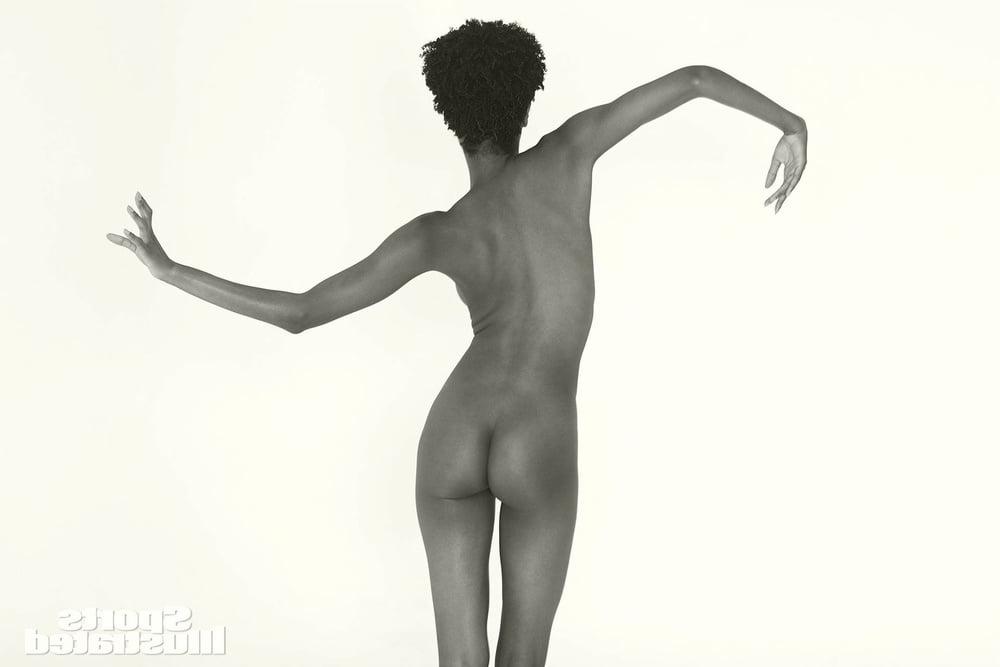 21P Ebonee Davis posing nude feb 2018
