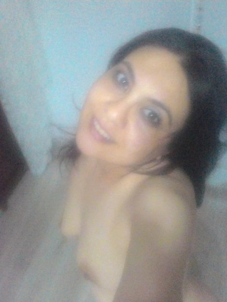 20P Me nude 4