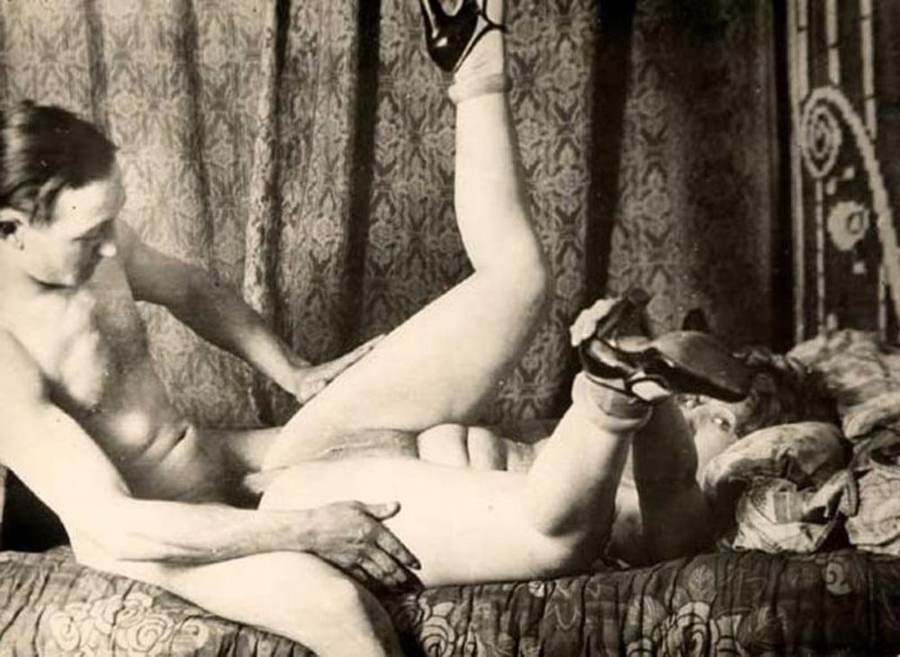 25P retro BDSM
