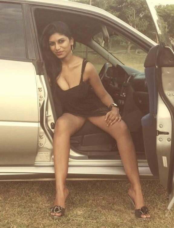 25P Sri Lankan Nude Sexy Girl 2