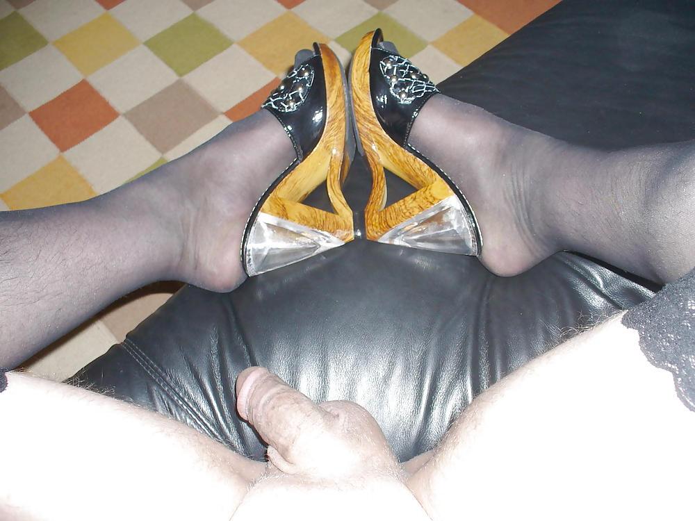 25P Shoes and Nylon