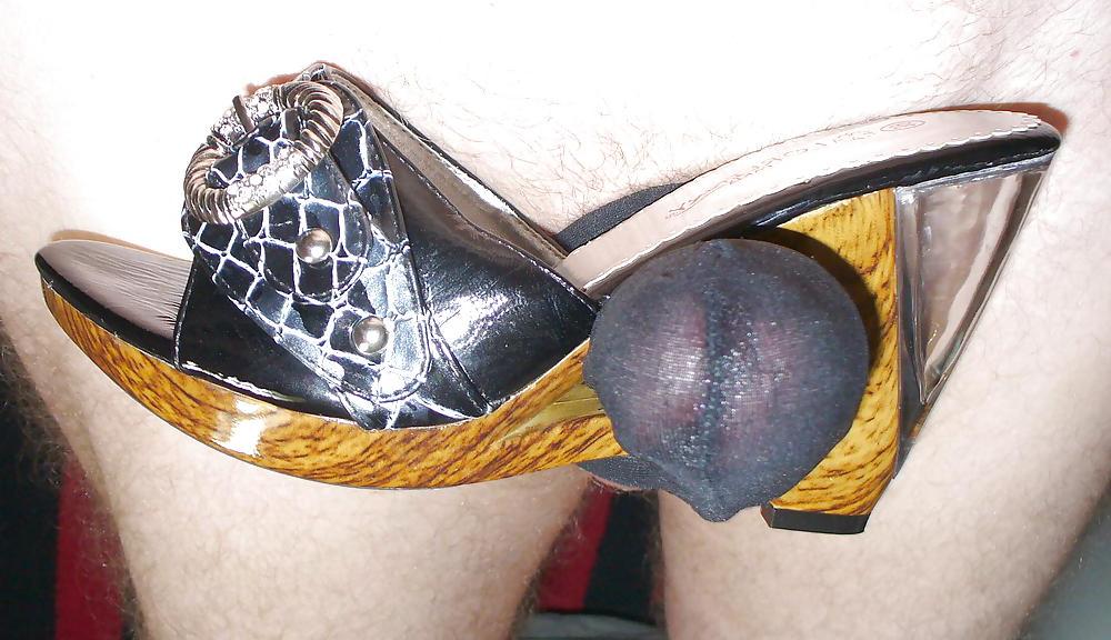 25P Shoes and Nylon