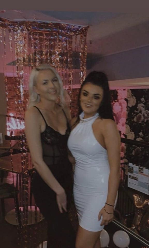 25P Ladies in leather, latex &amp; PVC 2