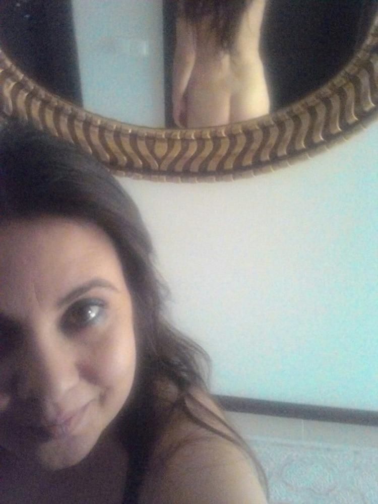 20P Me nude 2
