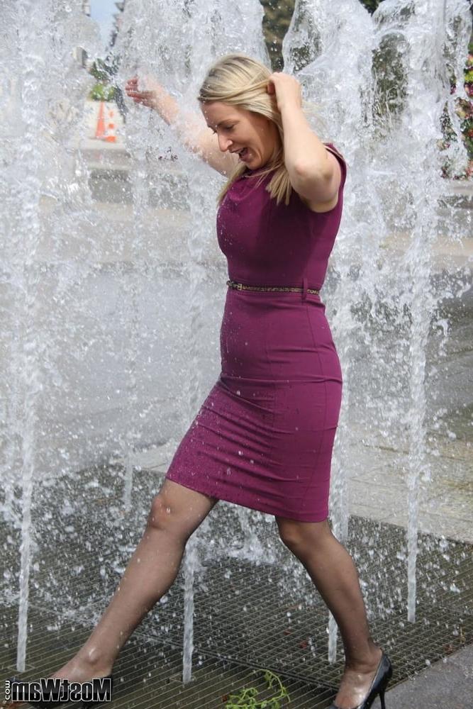 25P Sexy wet look 2
