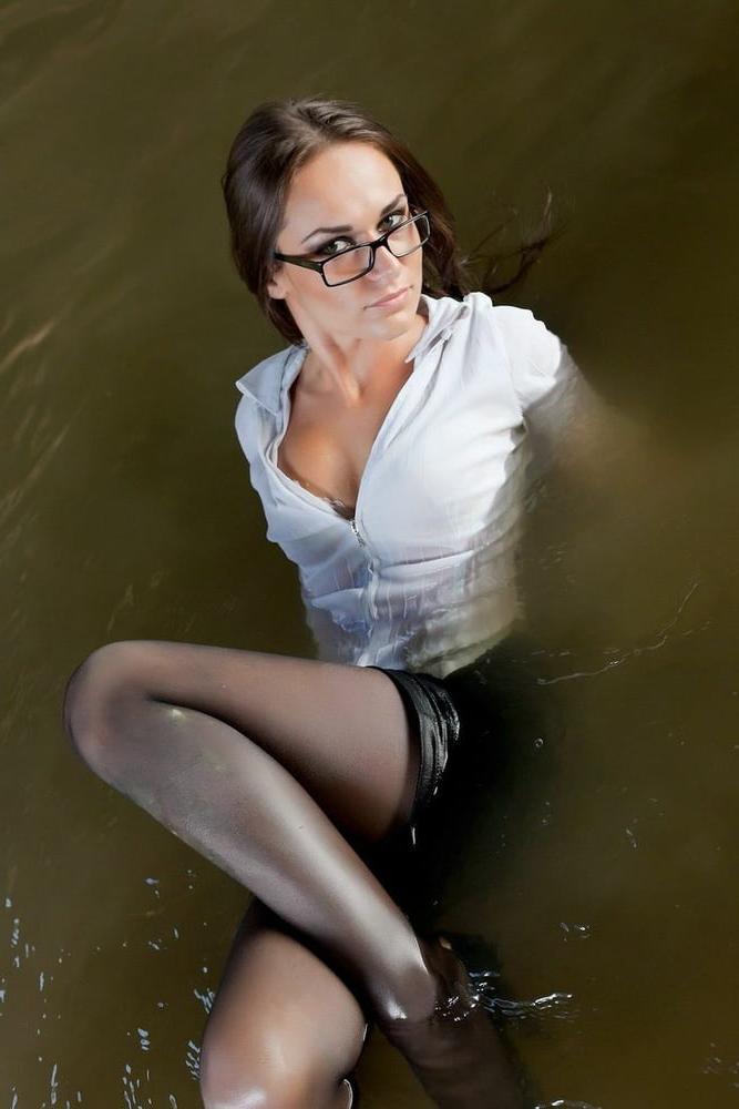 25P Sexy wet look 2