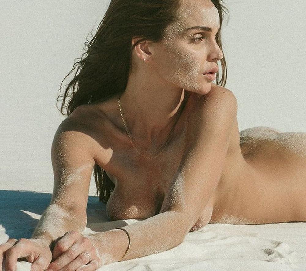 9P Allie Crandell nude beach feb 2018