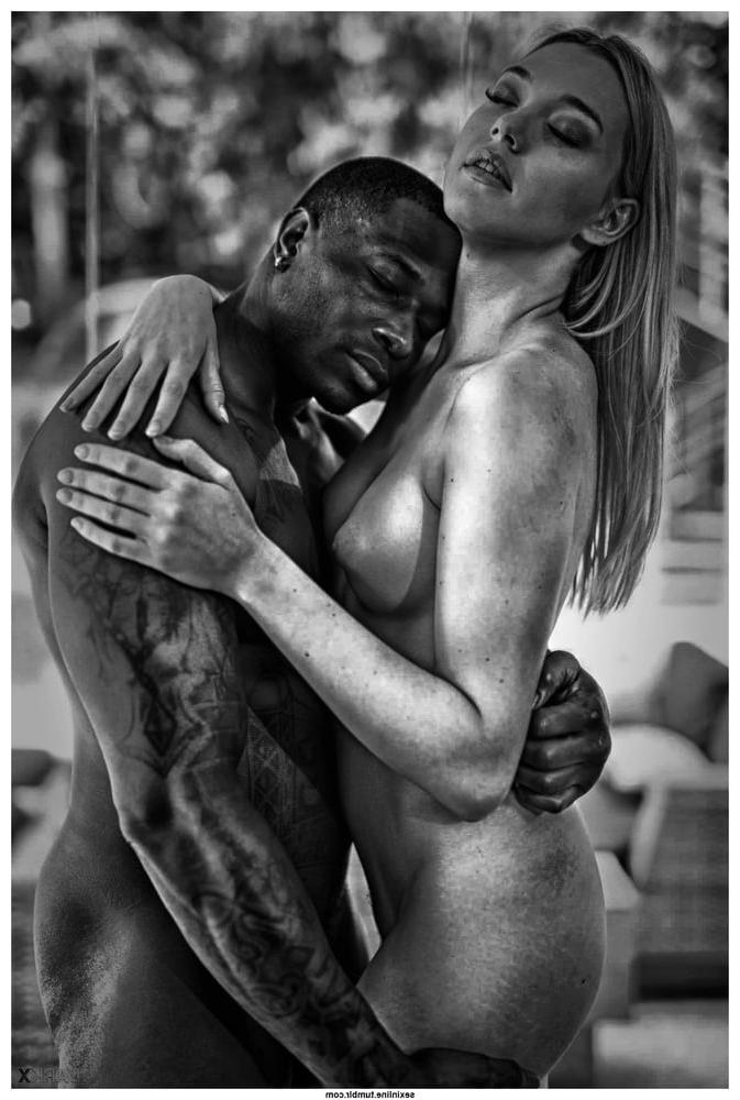 24P Lovemaking in black and white - 19