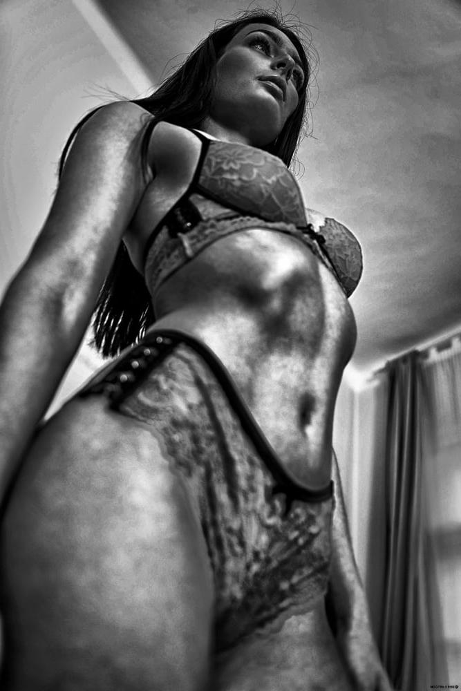 25P Lovemaking in black and white - 16