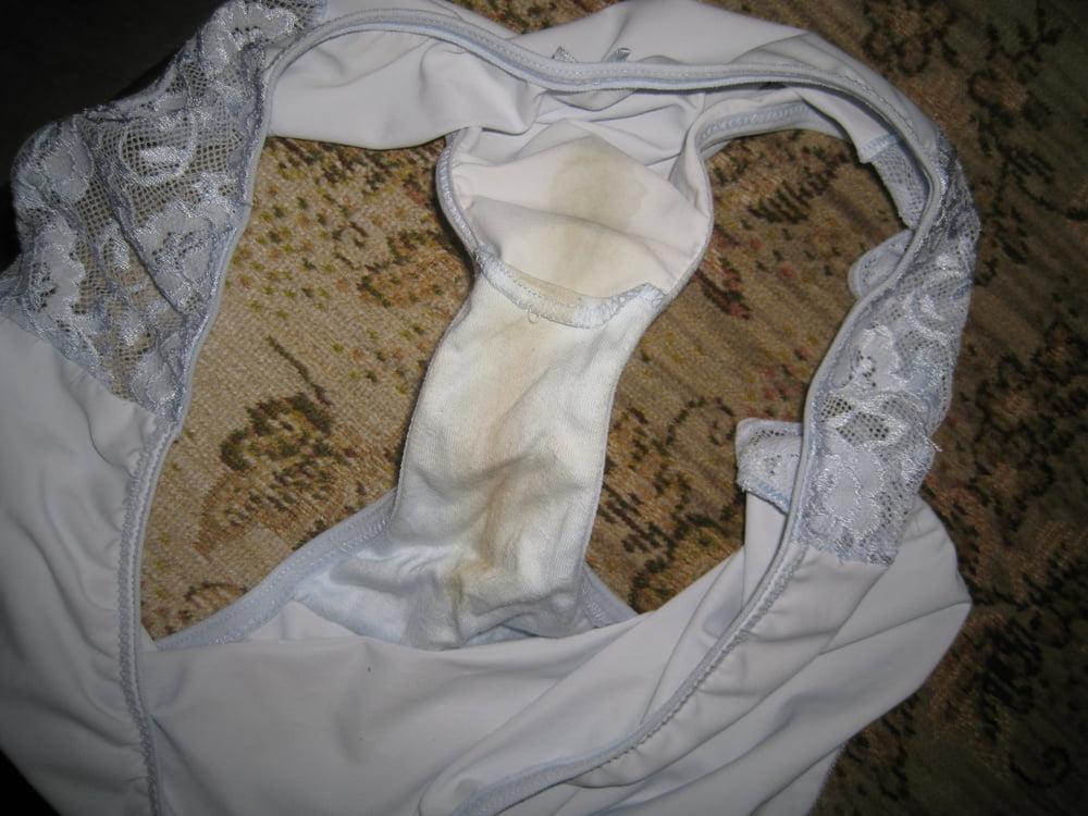 22P White panties